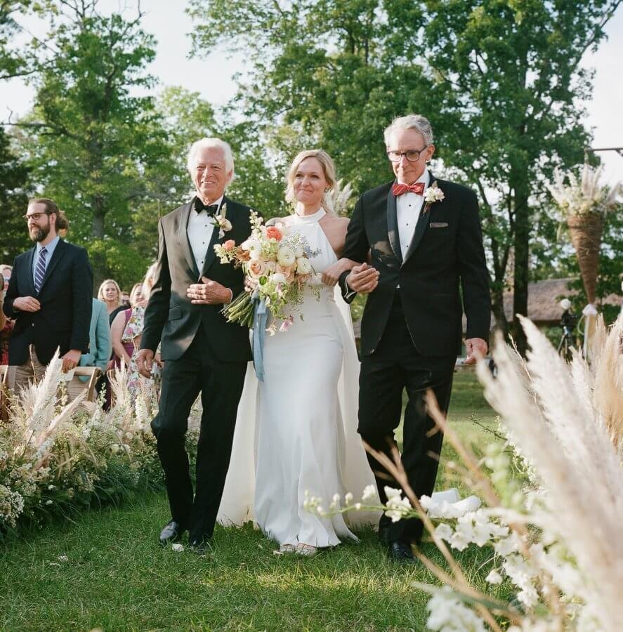 Hansell walks down the aisle