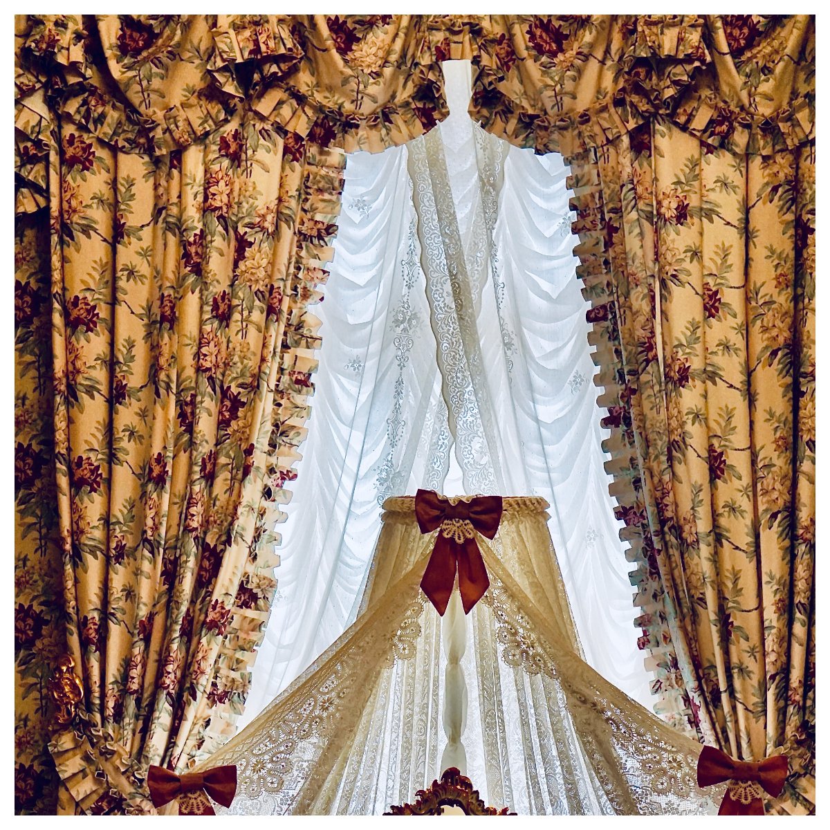 Pastel drapes for a pretty touch