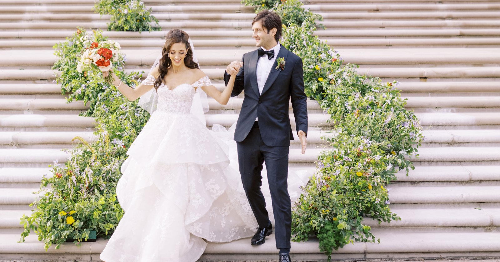 A Color Blocked Open-Air Wedding in Michigan